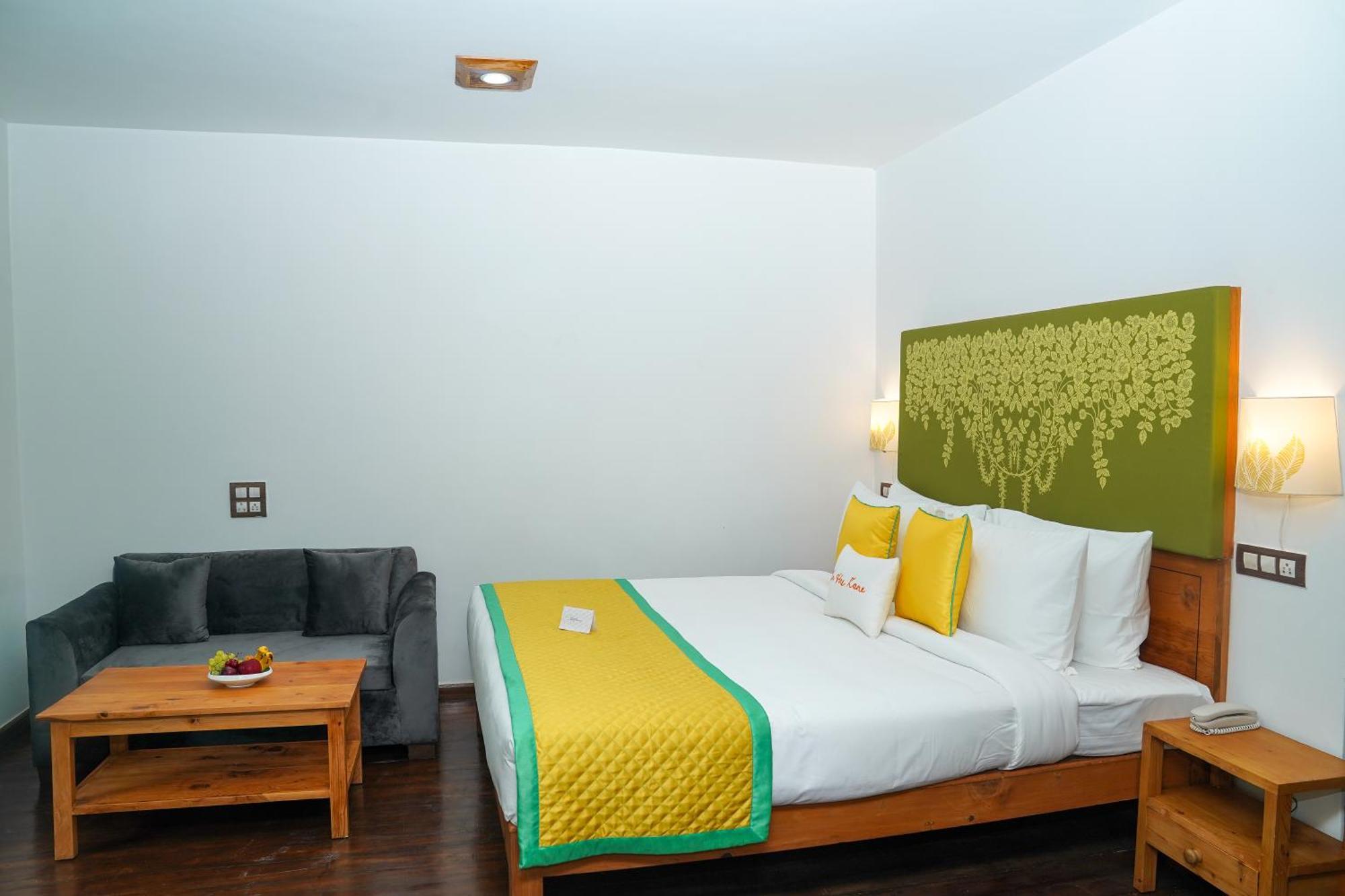 Zone Connect By The Park, Manali Hotel ภายนอก รูปภาพ