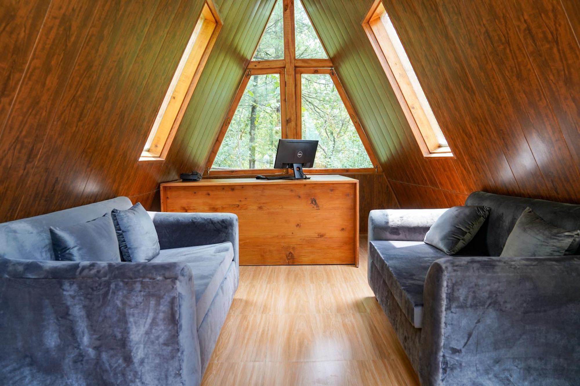 Zone Connect By The Park, Manali Hotel ภายนอก รูปภาพ