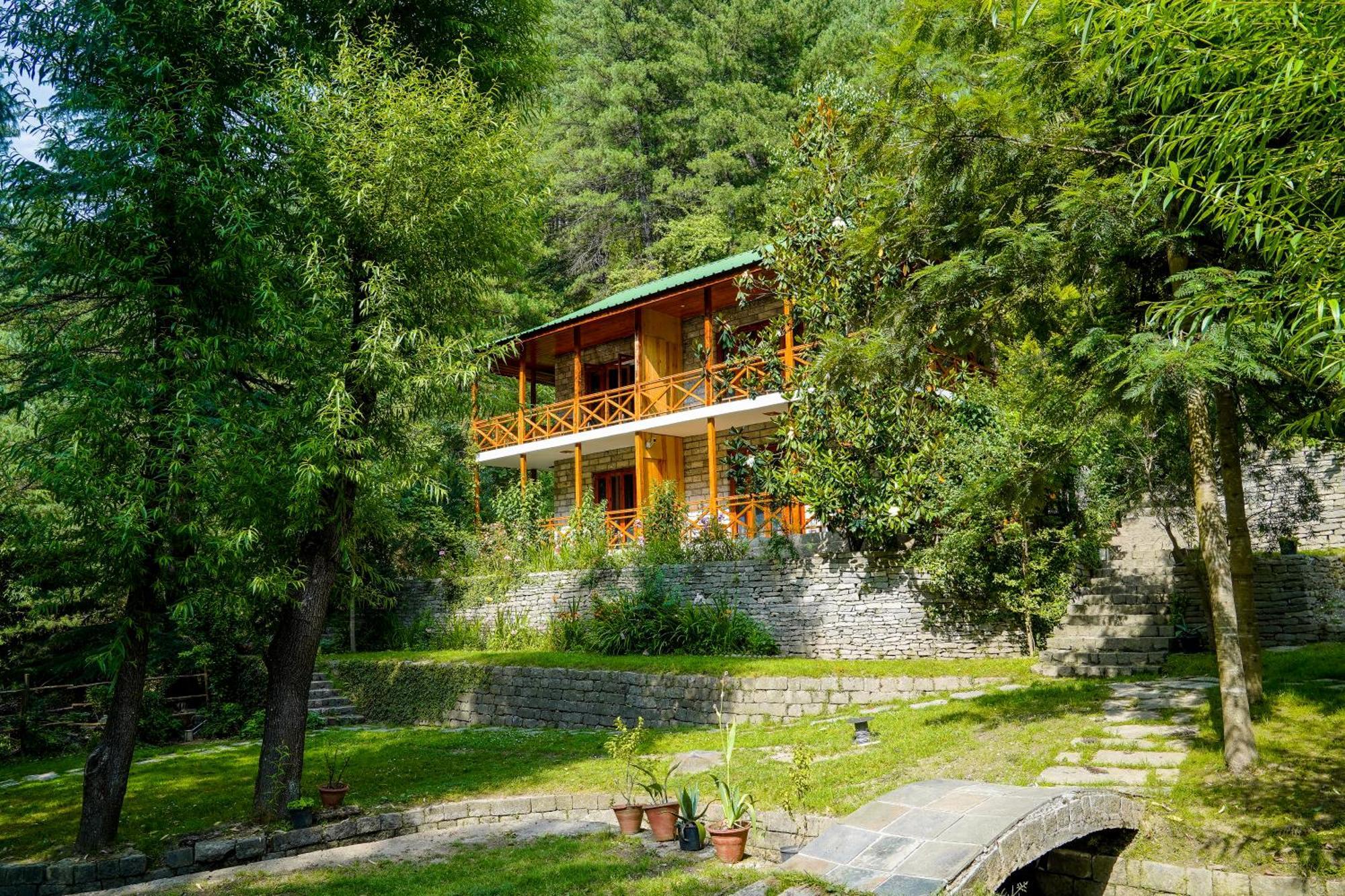 Zone Connect By The Park, Manali Hotel ภายนอก รูปภาพ
